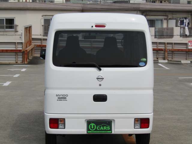 Nissan NV100 Clipper 10