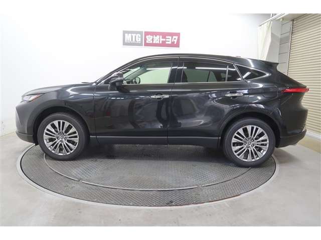 Toyota Harrier 9
