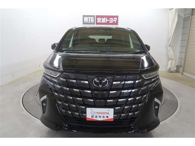 Toyota Alphard 12