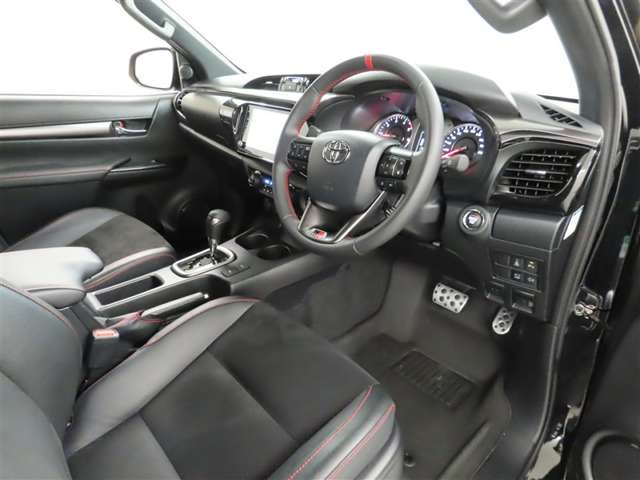 Toyota Hilux 12