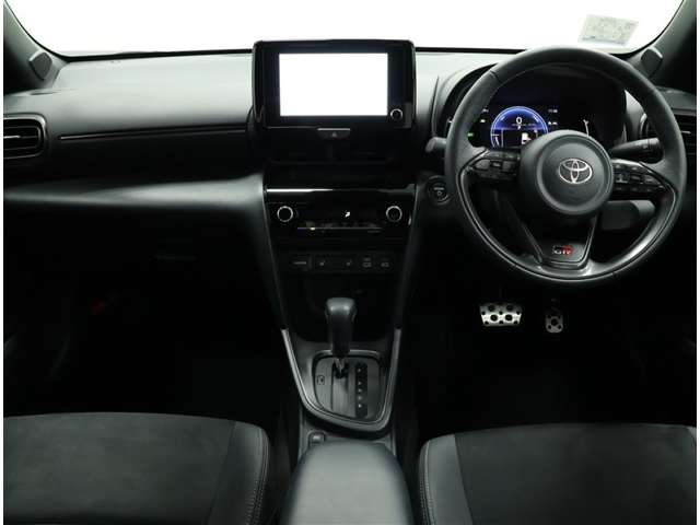 Toyota Yaris Cross 3