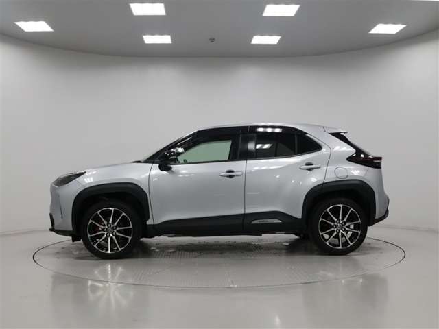 Toyota Yaris Cross 4