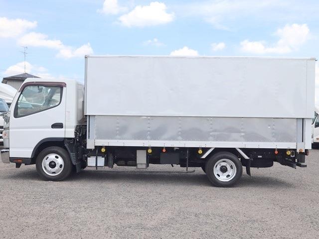 Mitsubishi Fuso Canter 9