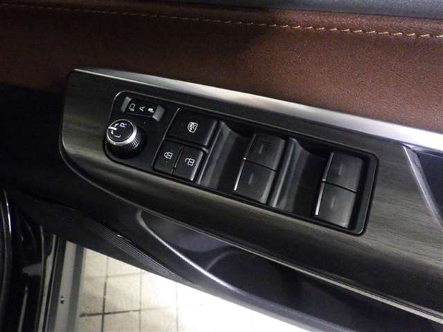 Toyota Harrier 11