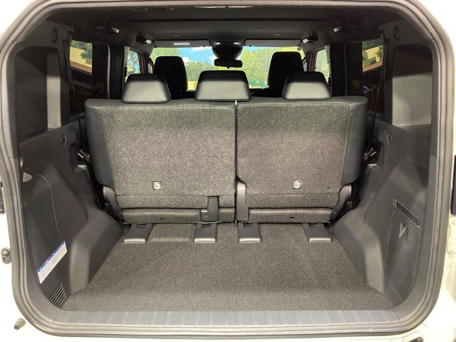 Toyota Land Cruiser FJ 10