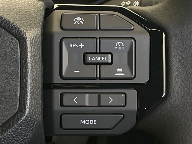 Toyota Land Cruiser FJ 5