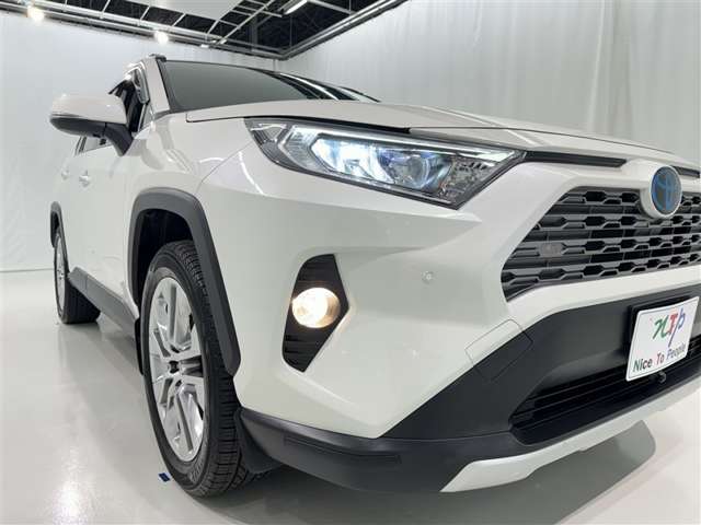 Toyota RAV4 8