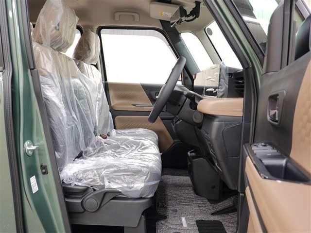 Mitsubishi Delica Mini 8