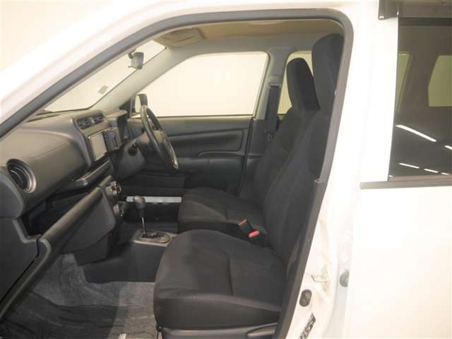 Toyota Succeed Van 9
