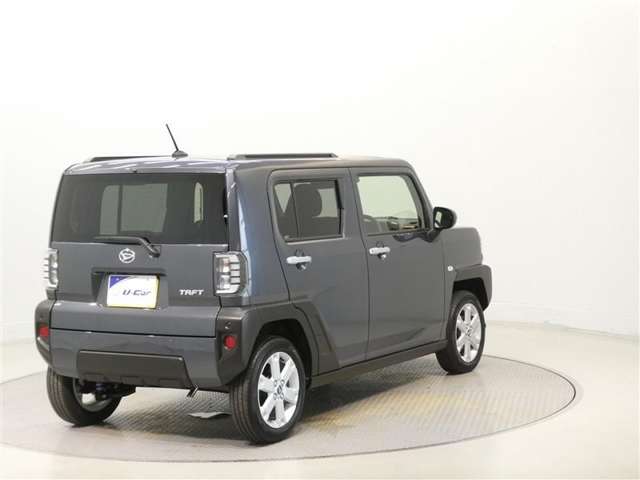 Daihatsu Taft 7