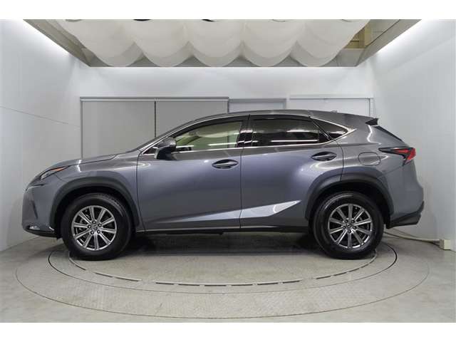 Lexus NX 2