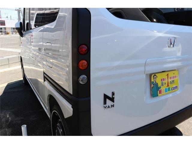 Honda N-VAN 12