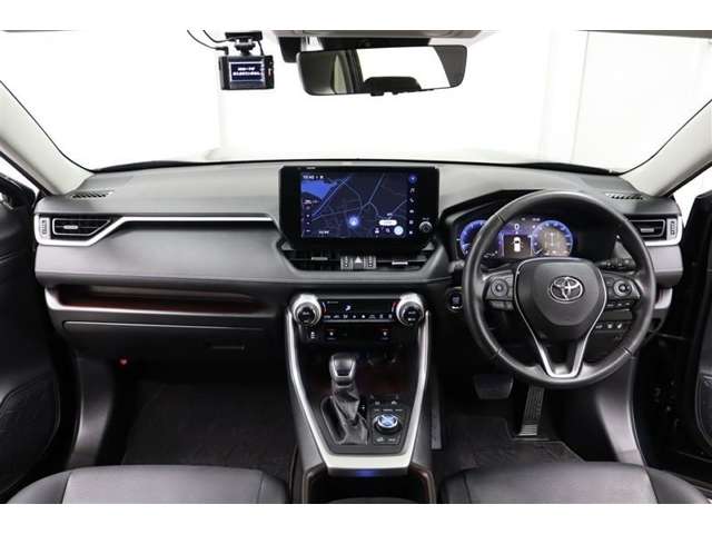 Toyota RAV4 6