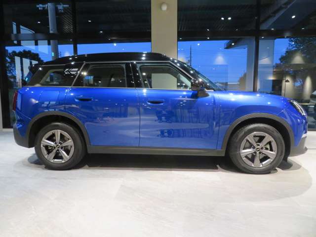 MINI Countryman 5