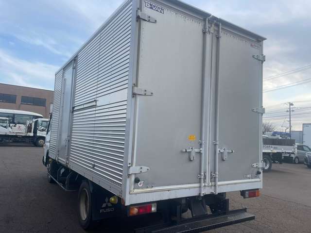 Mitsubishi Fuso Canter 5