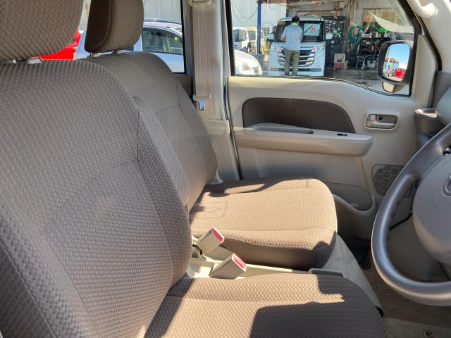 Nissan NV100 Clipper 11