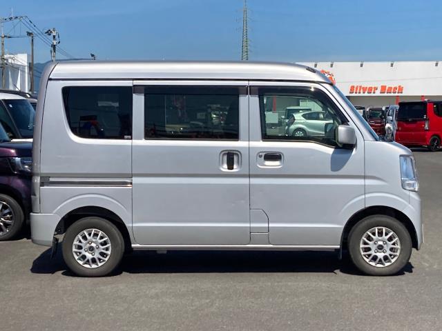 Nissan NV100 Clipper 2