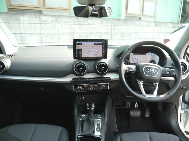 Audi Q2 6