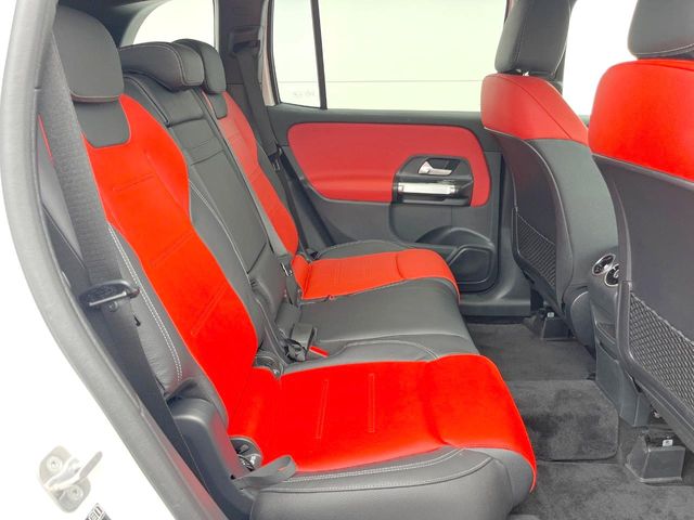 Mercedes-Benz GLB 9