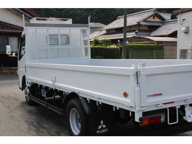 Mitsubishi Fuso Canter 12