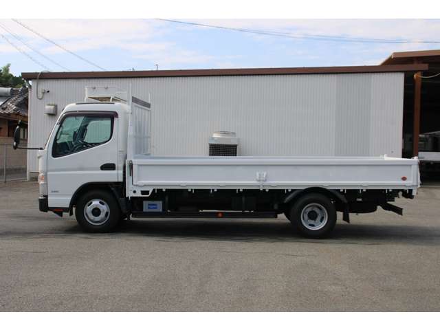 Mitsubishi Fuso Canter 4