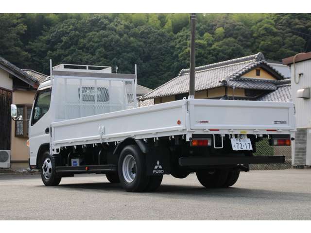 Mitsubishi Fuso Canter 6