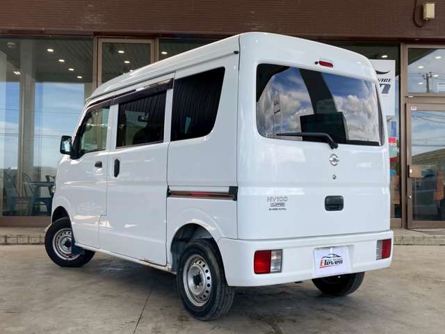 Nissan NV100 Clipper 4