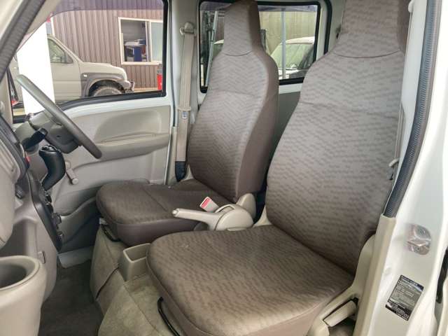 Nissan NV100 Clipper 10