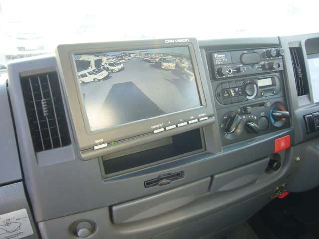 Isuzu Elf 5