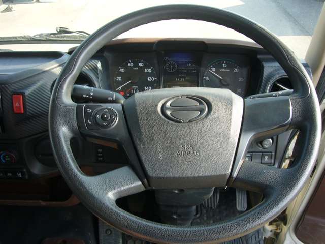 Hino Ranger 12