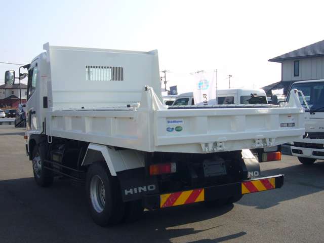 Hino Ranger 8
