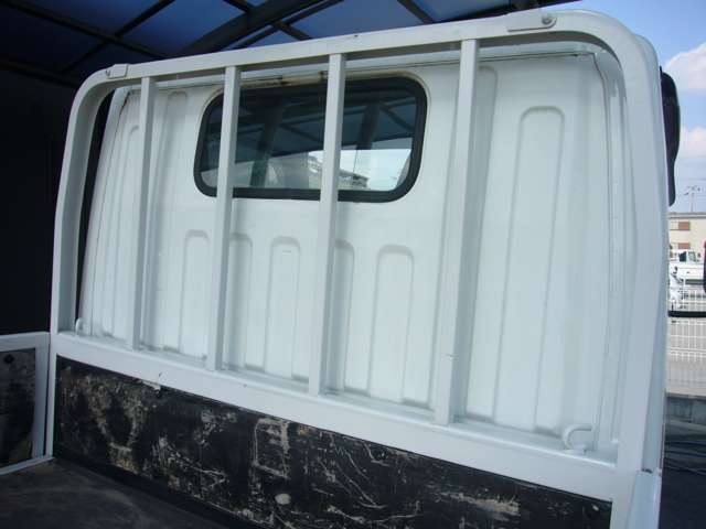 Mitsubishi Fuso Canter 10