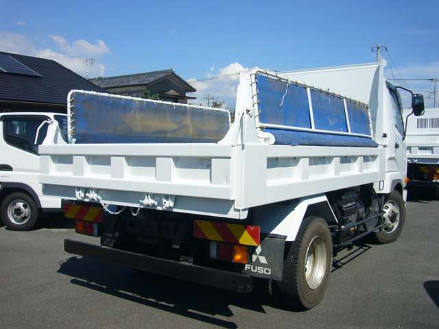 Mitsubishi Fuso Fighter 7