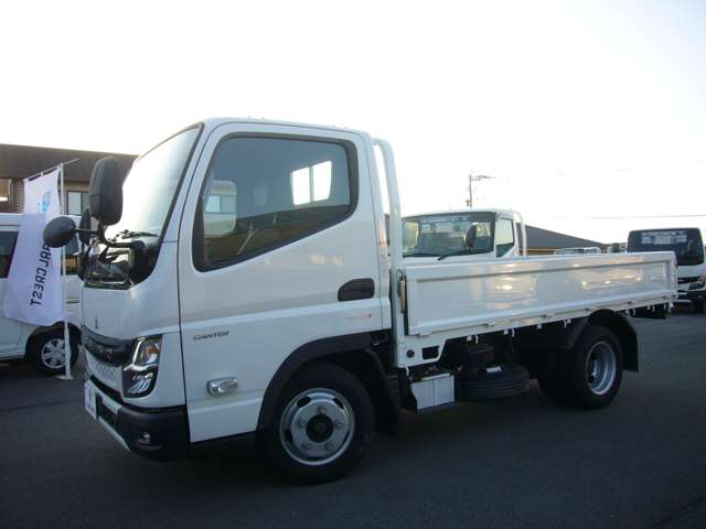 Mitsubishi Fuso Canter 2