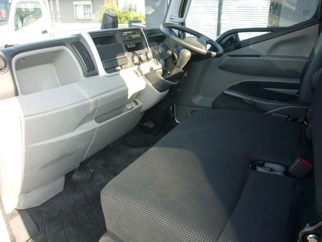 Mitsubishi Fuso Canter 3