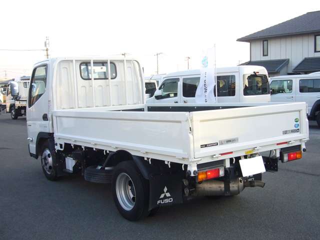 Mitsubishi Fuso Canter 7