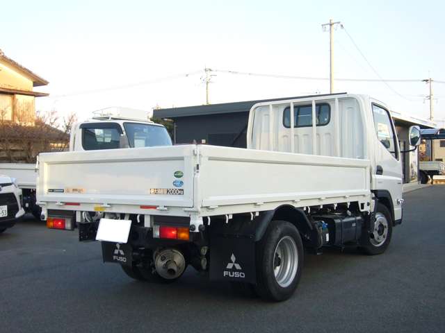 Mitsubishi Fuso Canter 8