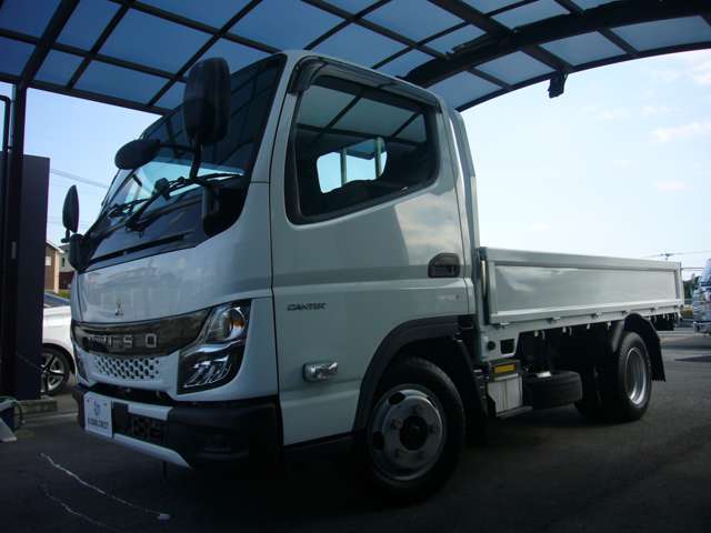 Mitsubishi Fuso Canter 2