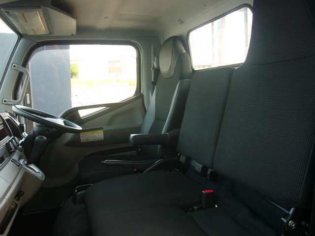 Mitsubishi Fuso Canter 6