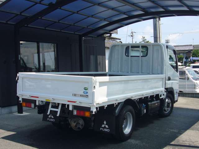 Mitsubishi Fuso Canter 7