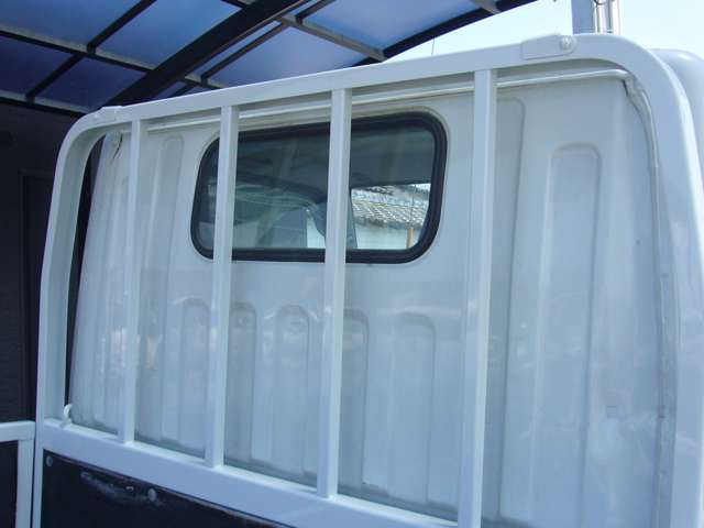 Mitsubishi Fuso Canter 10