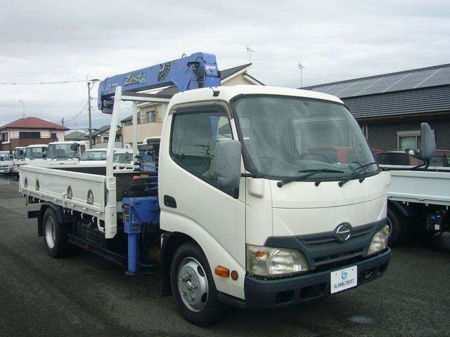 Hino Dutro 11