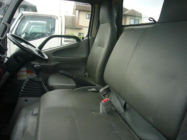Hino Dutro 7