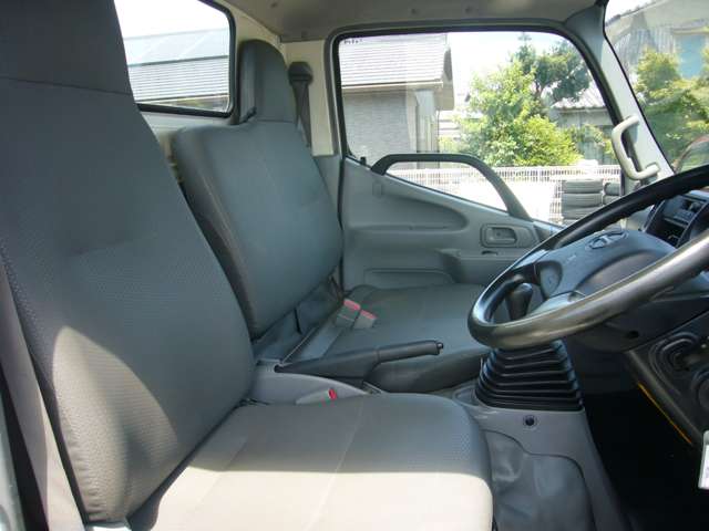 Hino Dutro 10
