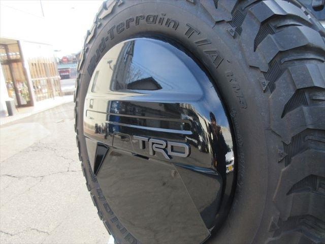 Toyota FJ Cruiser 12