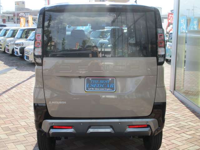 Mitsubishi Delica Mini 5