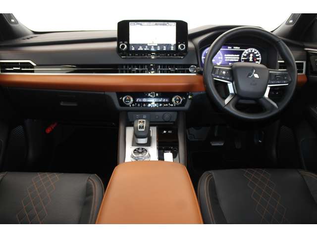Mitsubishi Outlander 3