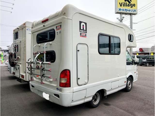 Mazda Bongo Truck 3