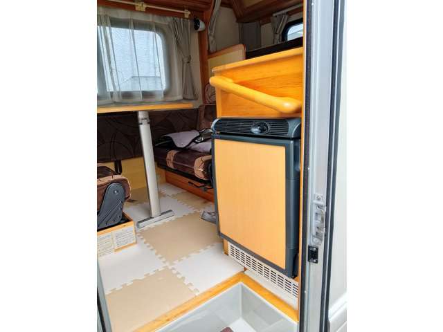 Mazda Bongo Truck 10