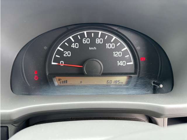 Nissan NV100 Clipper 9